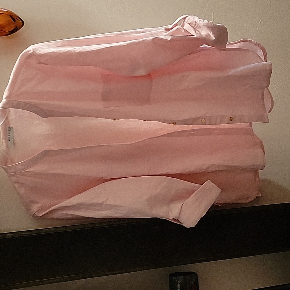 Anne Klein pink button-down blouse